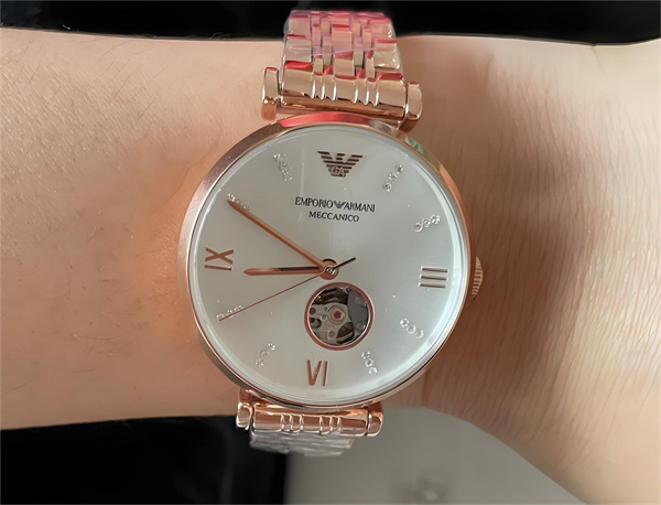 阿玛尼手表表针不走了解决方法大全(图) 阿玛尼手表表针不走了解决方法大全(图)