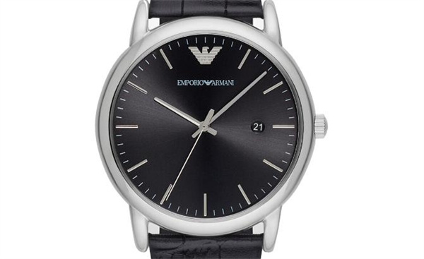 阿玛尼手表表盘有划痕解决办法推荐(图) 阿玛尼手表表盘有划痕解决办法推荐(图)