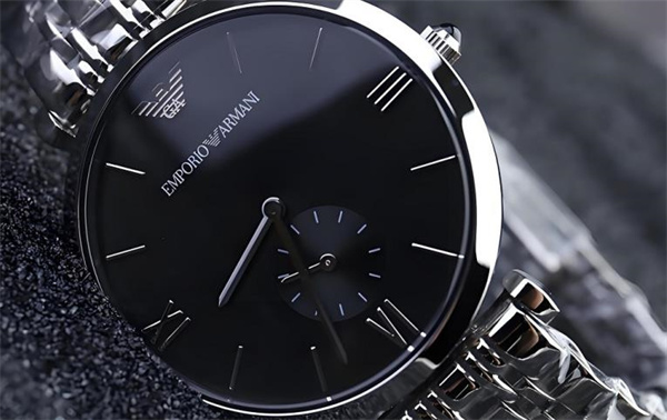 阿玛尼手表机芯受损怎么办(图) 阿玛尼手表机芯受损怎么办(图)